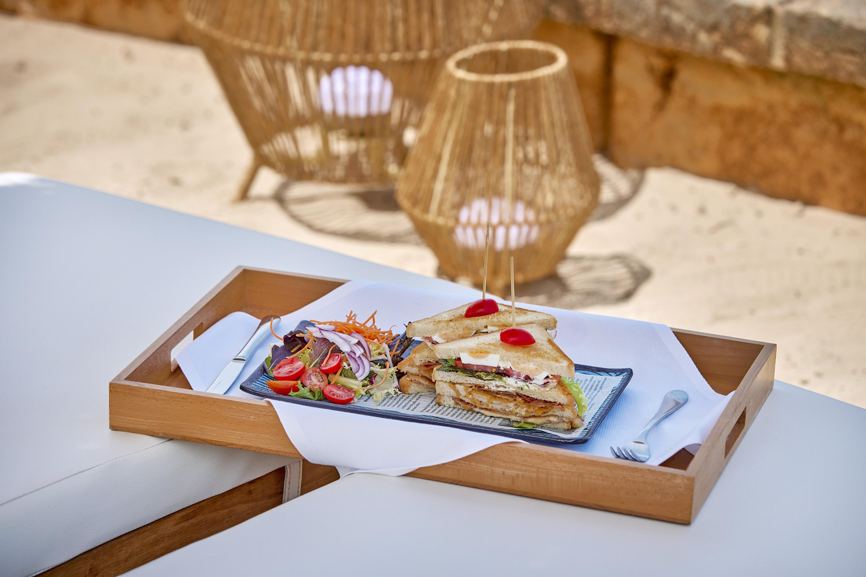 Universal Hotel Cabo Blanco - Adults Only 콜로니아 산트 호르디 외부 사진
