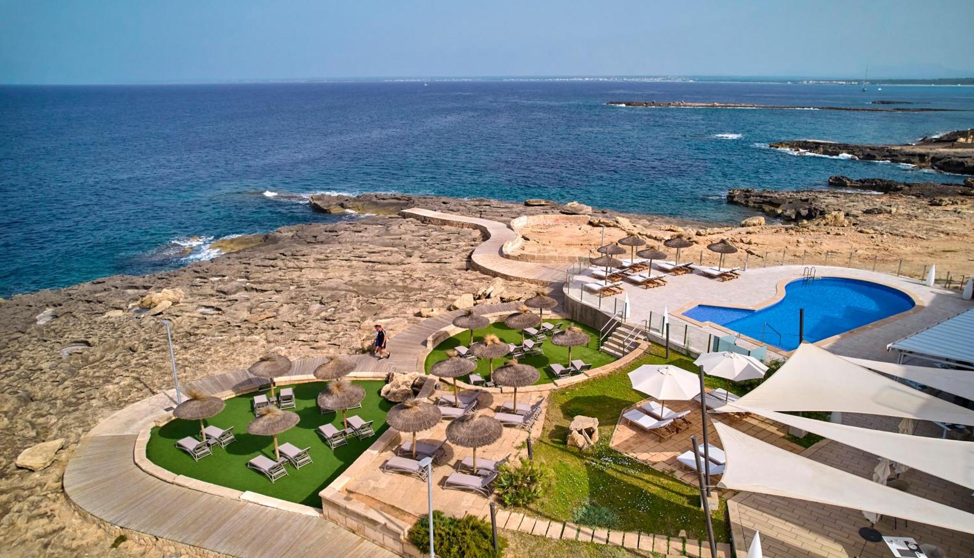 Universal Hotel Cabo Blanco - Adults Only 콜로니아 산트 호르디 외부 사진